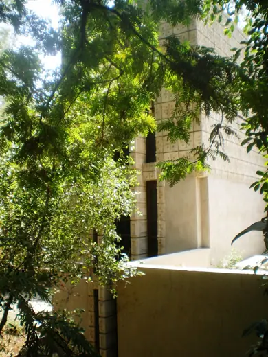 Photo 5: Exterior · Millard House - La Miniatura, Pasadena, California
