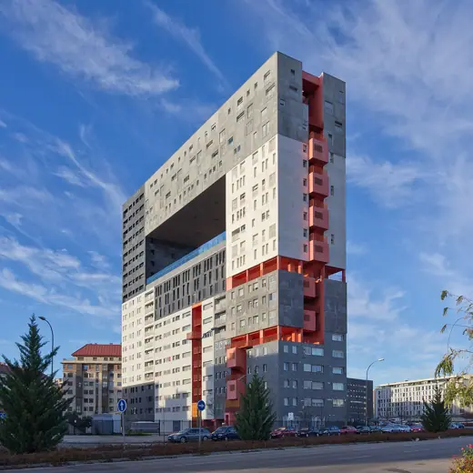 Photo 2: Exterior · Mirador Building, Madrid, Spain