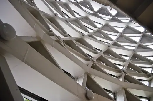 Photo 6: Interior