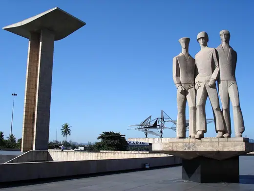 Photo 5: Detail · Monuments to the combatants of WWII in Rio de Janeiro