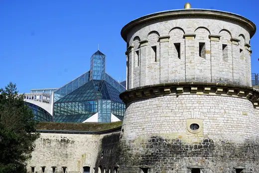 Photo 2: Exterior · Luxembourg, le Fort Thüngen