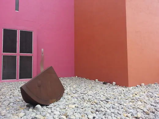 Photo 2: Exterior · Museo MARCO
