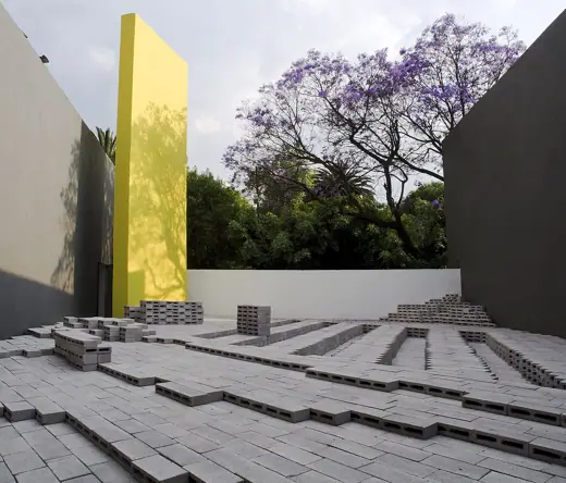 Photo 2: Exterior · Pavilion for architecture competition at the Museo Experimental el Eco in Mexico City