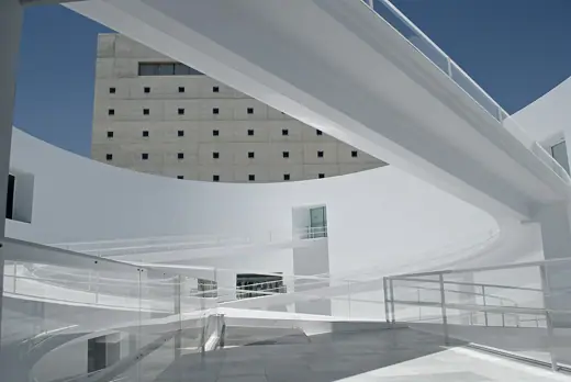 Photo 2: Exterior · Patio del Museo de Memoria de Andalucía