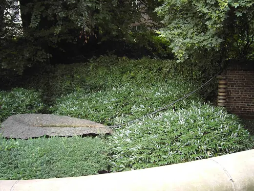 Photo 3: Exterior · Museum Abteiberg, Mg, G