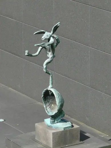 Photo 6: Detail · Bildinhalt: Barry Flanagan