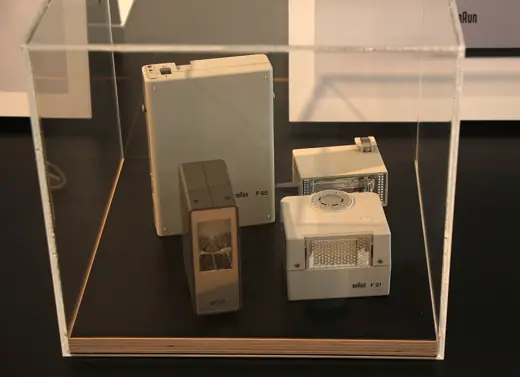 Photo 2: Exterior · siehe oben