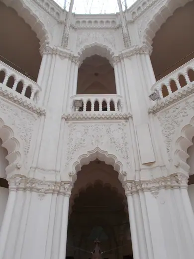 Photo 5: Interior · 2nd floor corner.- Interior of the Budapest Museum of Applied Arts