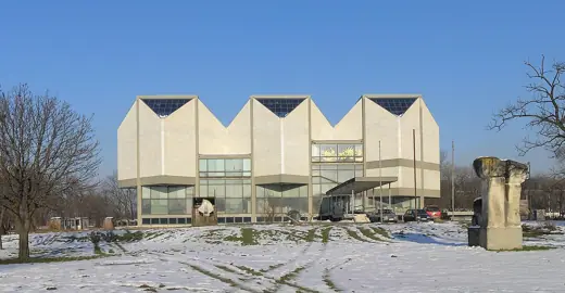Photo 2: Exterior · Museum of comtemporary art, Belgade, Novi Beograd