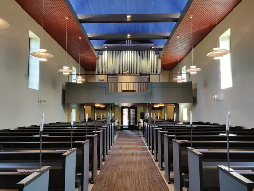 Photo 5: Interior