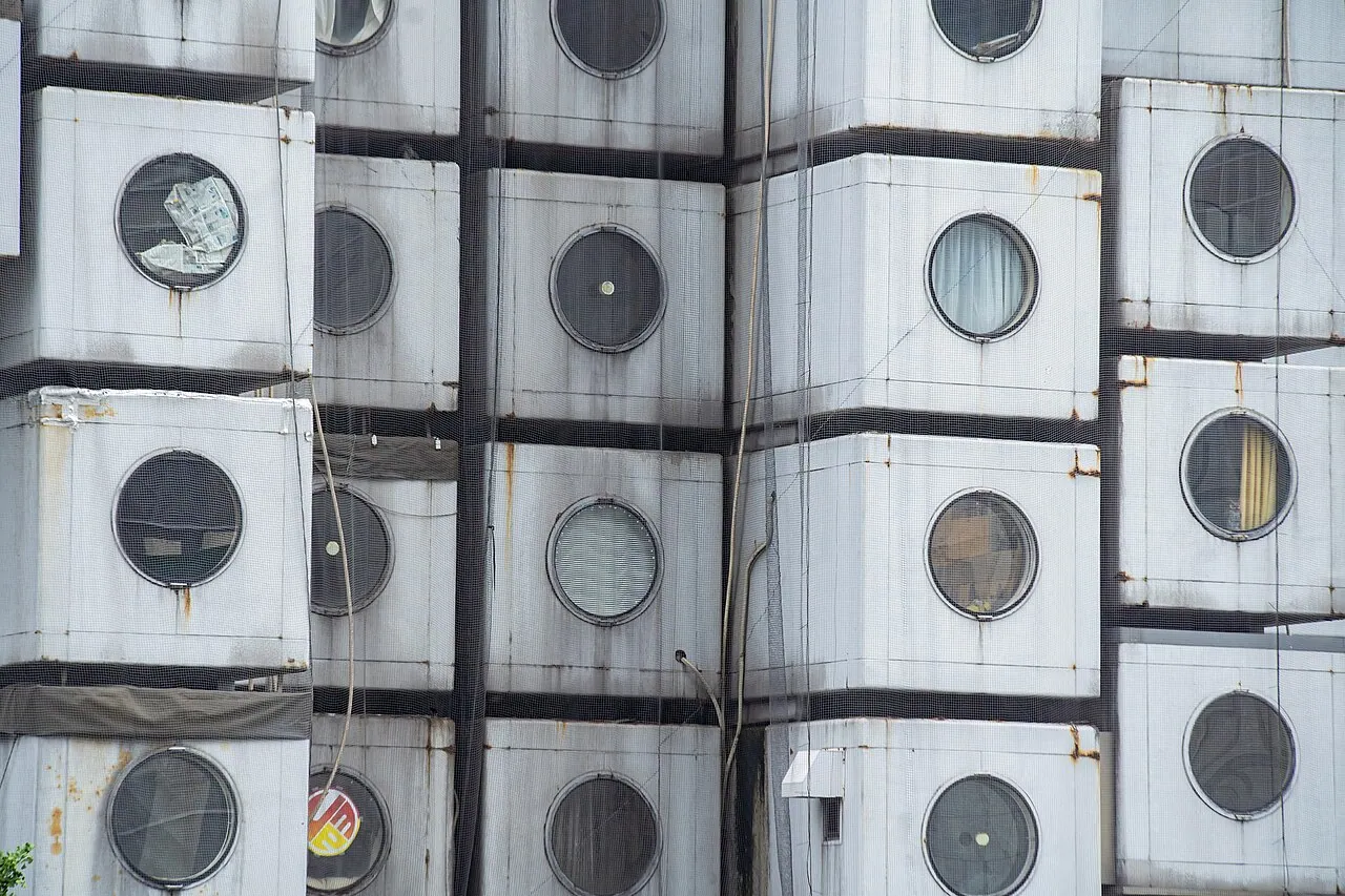 Nakagin Capsule Tower: Detail
