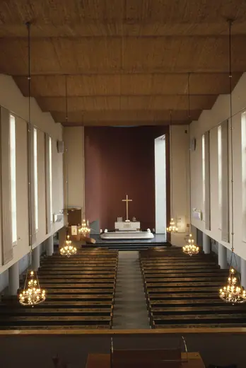 Photo 5: Interior