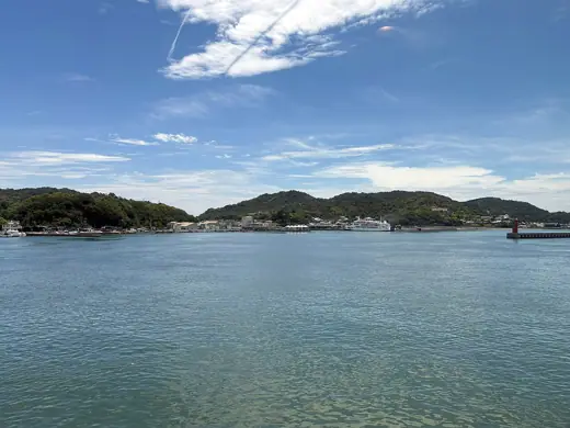 Photo 2: Exterior · Miyanoura port
