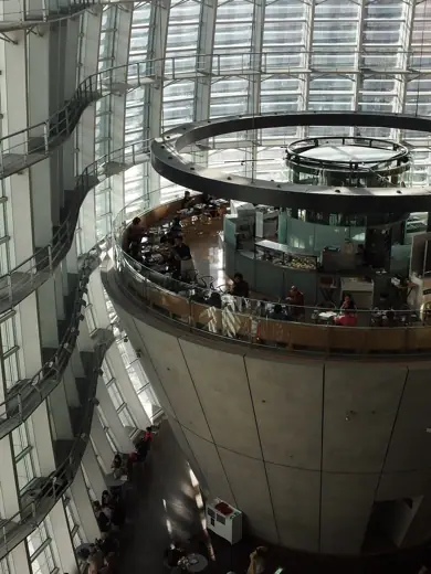 Photo 6: Interior · Cafe @ National Art Center @ Tokyo