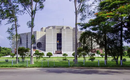 Photo 3: Exterior · Jatiyo Sangsad Bhaban , Bangladesh