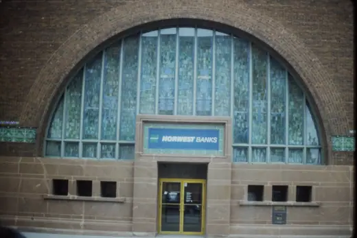 Photo 3: Detail · Built in 1908