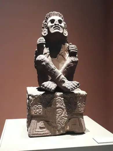 Photo 2: Exterior · Xochipilli en el Museo Nacional de Antropología, Mx
