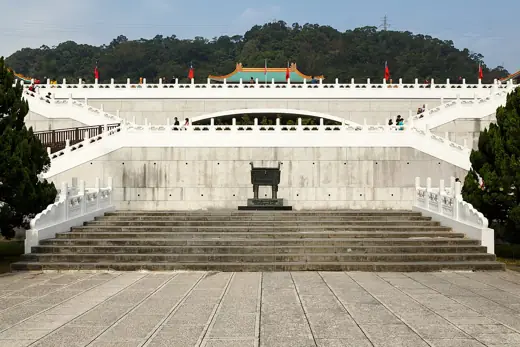 Photo 5: Interior · Taipei, Taiwan: National Palace Museum