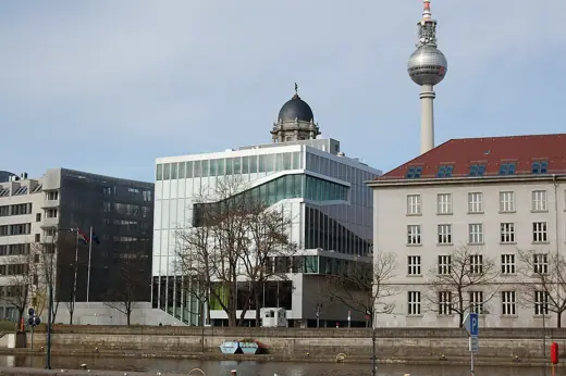 Photo 3: Exterior · Dutch Embassy in Berlin