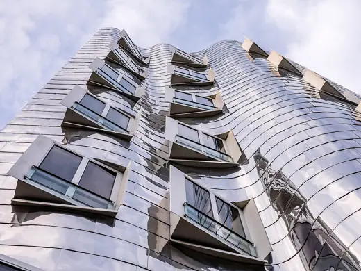 Photo 6: Detail · Detail of the façade of a Gehry building at Neuer Zollhof near Medienhafen