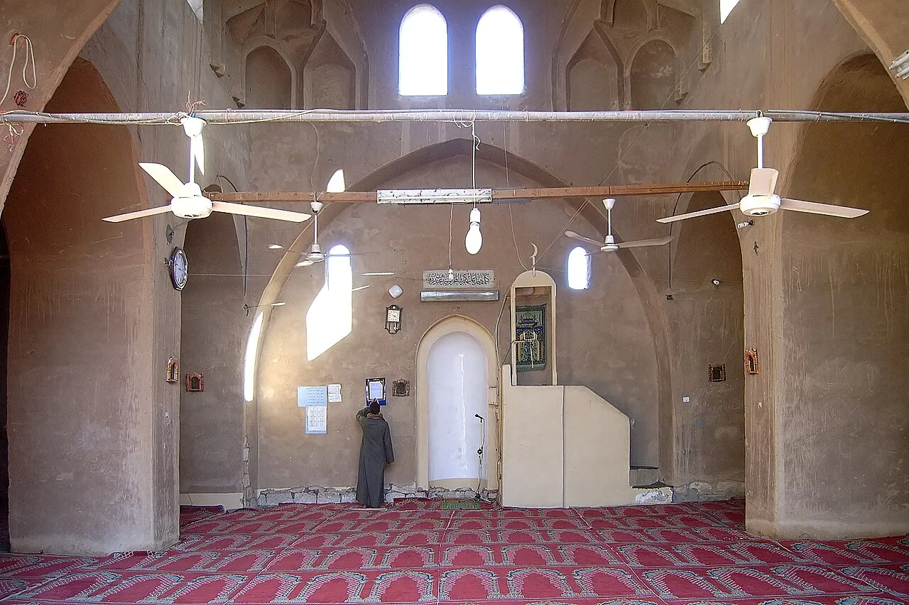 New Gourna Village: Interior · Mihran and minbar of the mosque in New Gurna