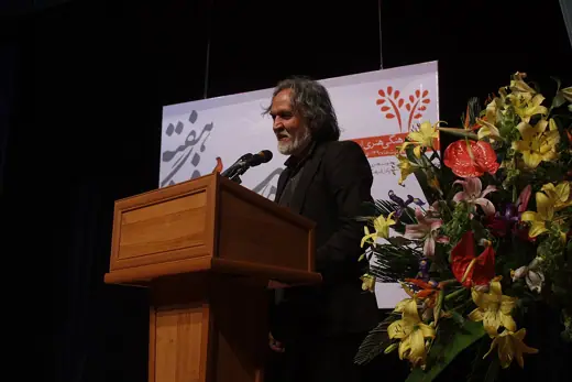 Photo 2: Exterior · Majid Derakhshani, Iranian musician - Tehran May 2011