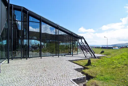 Photo 2: Exterior · Norðurlandahúsið