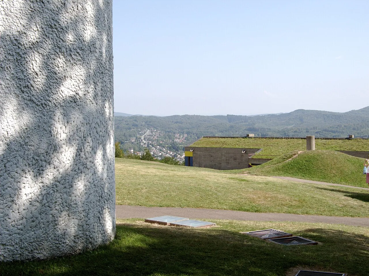 Notre-Dame du Haut: Exterior