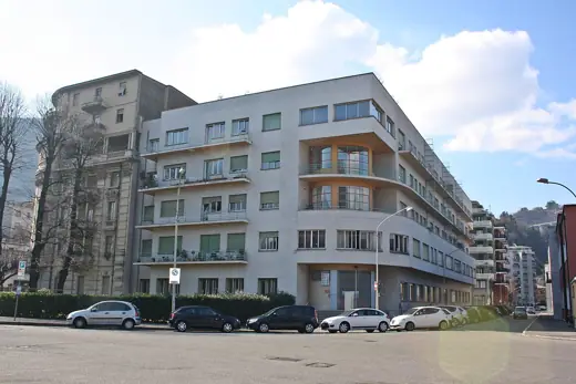Photo 2: Exterior · Novocomum - Giuseppe Terragni