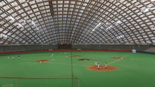 Photo 6: Interior
