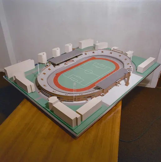 Photo 5: Model · OLYMPISCH STADION: Exterieur OVERZICHT MAQUETTE VAN HET STADION