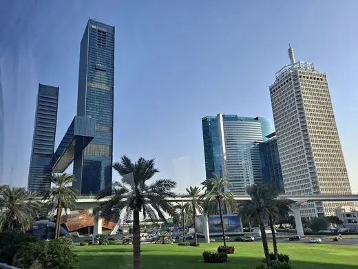 Photo 2: Exterior · Sheikh Zayed Road