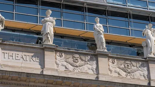 Photo 4: Exterior · Muses 5 et 6