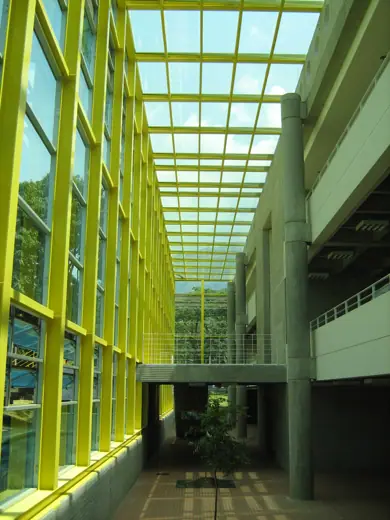 Photo 3: Interior · Jardín Botánico de Medellín, Edificio Científico, Medellín, Colombia