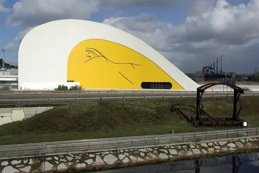 Photo 6: Interior · Oscar Niemeyer International Cultural Centre in Avilés ( Asturias , Spain )