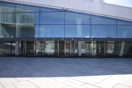 Photo 5: Detail · Entrance to the Oslo Opera House