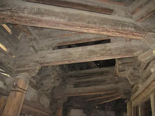 Photo 6: Interior