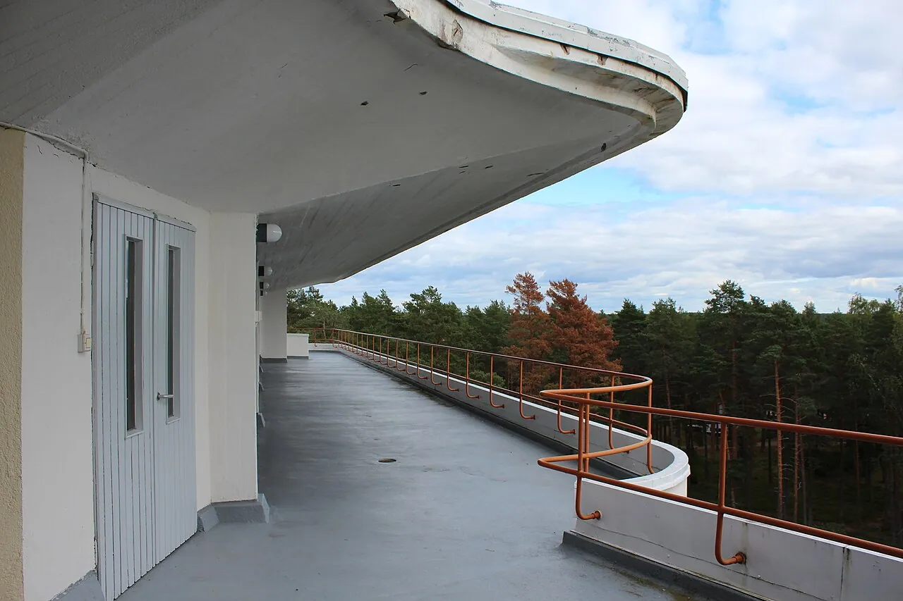 Paimio Sanatorium: Exterior · The terrace of the Paimio Sanatorium
