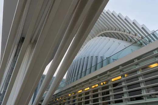 Photo 3: Exterior
