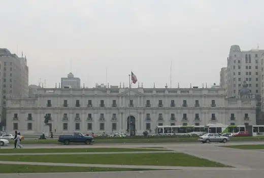 Photo 5: Context · Palacio de Gobierno, "Casa de la Moneda", Santiago de Chile