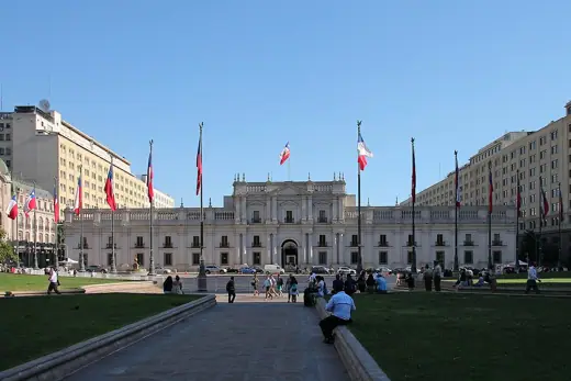 Photo 3: Exterior · La Moneda Palace, Santiago de Chile