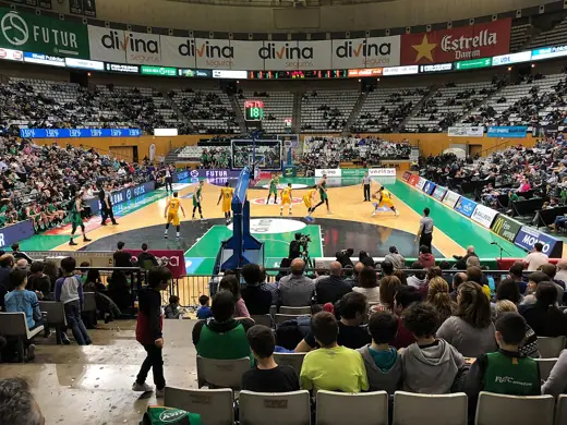 Photo 4: Exterior · Partit de Lliga ACB entre el Divina Seguros Joventut i l'UCAM Murcia al Palau Olímpic de Badalona