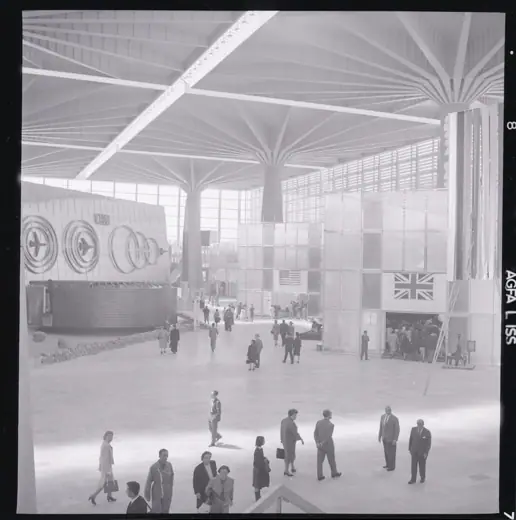 Photo 5: Context · Servizio fotografico : Torino, 1961 / Paolo Monti