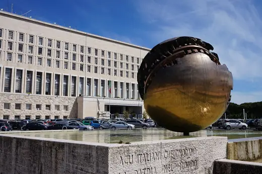 Photo 3: Exterior · Headquarters of the Ministry of External - Rome - Italy