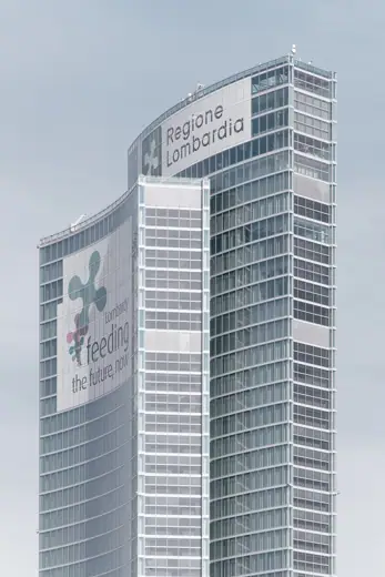 Photo 2: Exterior · Palazzo Lombardia By the photographer Ari Cretton