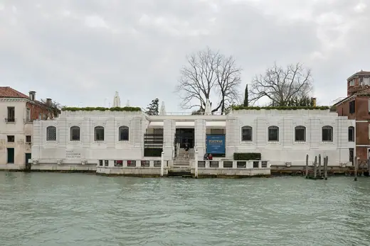Photo 2: Exterior · Palace Venier dei Leoni Venice 