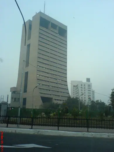 Photo 3: Exterior · NDMC Building, Delhi, with Park Hotel in the background