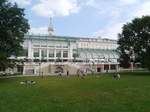 Photo 4: Interior · Palm house at the Burggraben, Vienna