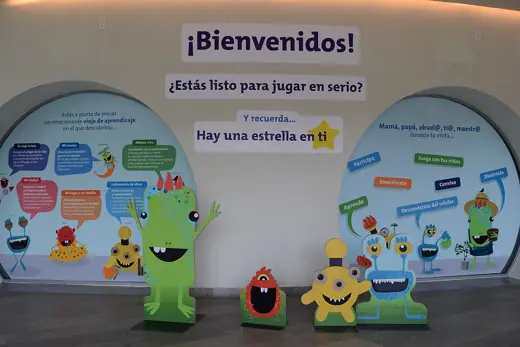 Photo 2: Exterior · Papalote Museo del Niño