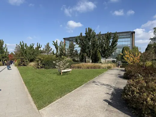 Photo 3: Exterior · Parc André Citroën, Paris
